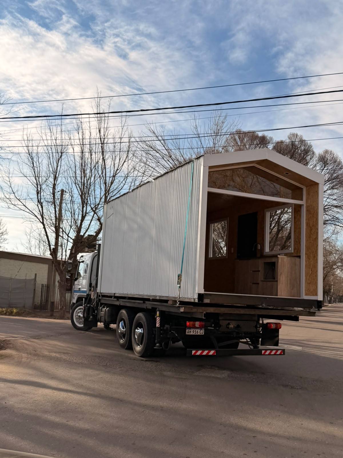 Transporte del módulo hacia el terreno del cliente